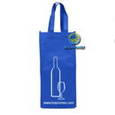 Porta vino de 2 botellas hecho con material tela no tejida non woven impreso con un logo publicitario en color azul rey