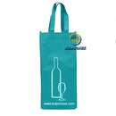 Porta vino de 2 botellas hecho con material tela no tejida non woven impreso con un logo publicitario en color verde jade